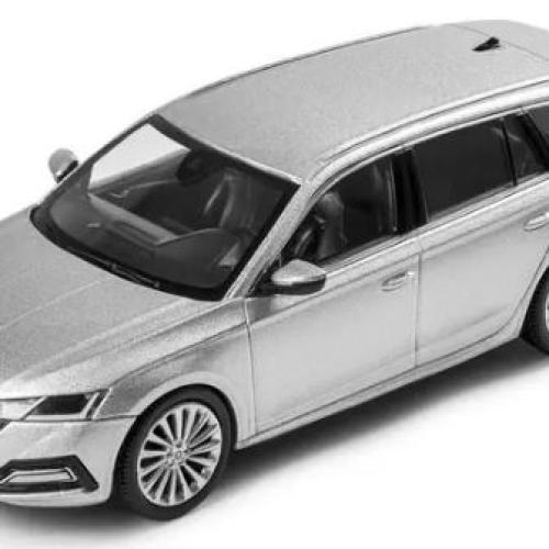 SKODA OCTAVIA KOMBI MODELLAUTÓ